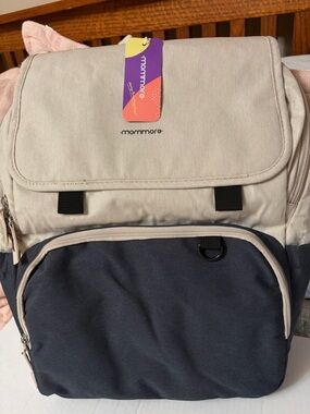 NWT mommore Diaper Bag Backpack Beige/Gray